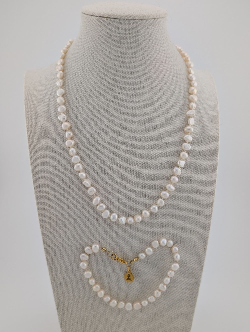 Hand Knotted Pearl Necklace & Bracelet - Artisan Jewelry - F006 - Picture 1 of 9